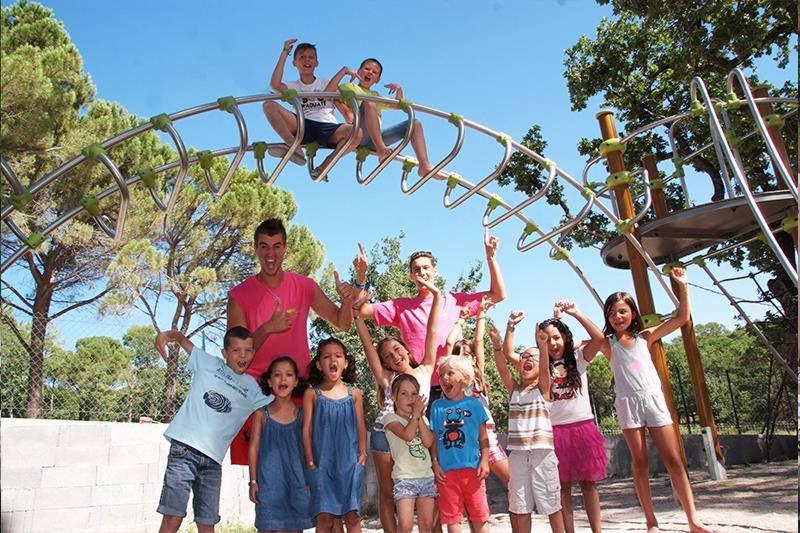 מלון פייאנס Camping Lou Cantaire מראה חיצוני תמונה