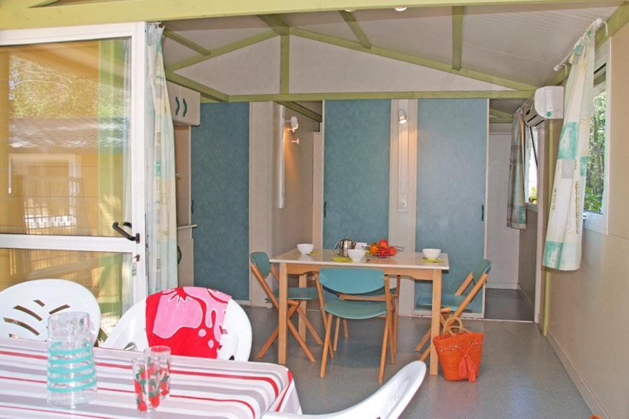 מלון פייאנס Camping Lou Cantaire מראה חיצוני תמונה