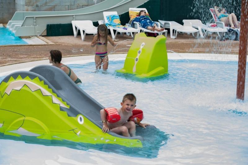מלון פייאנס Camping Lou Cantaire מראה חיצוני תמונה