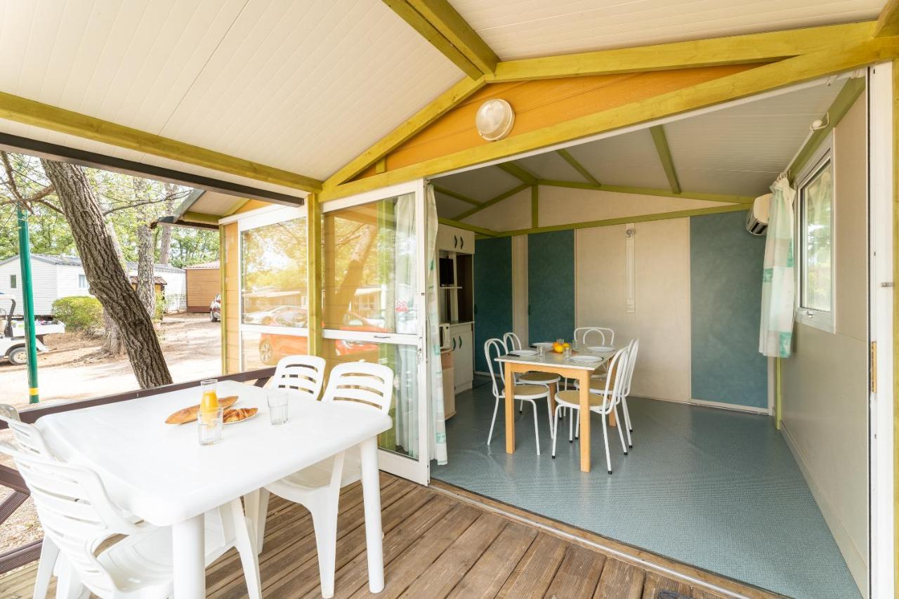 מלון פייאנס Camping Lou Cantaire מראה חיצוני תמונה