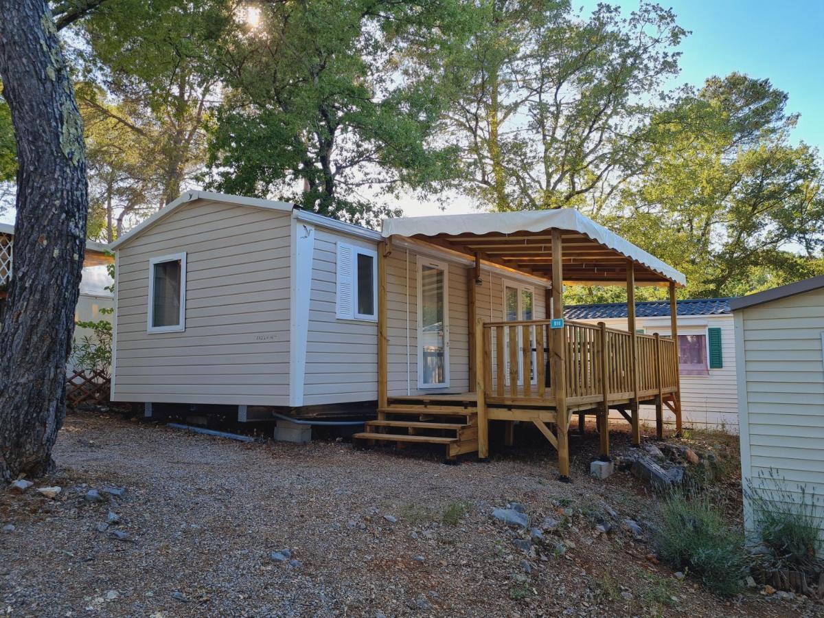 מלון פייאנס Camping Lou Cantaire מראה חיצוני תמונה