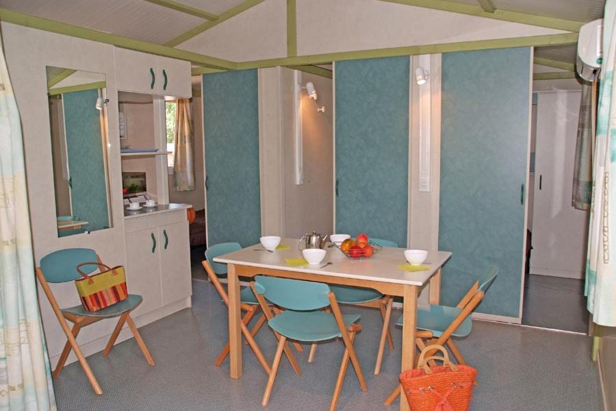 מלון פייאנס Camping Lou Cantaire מראה חיצוני תמונה