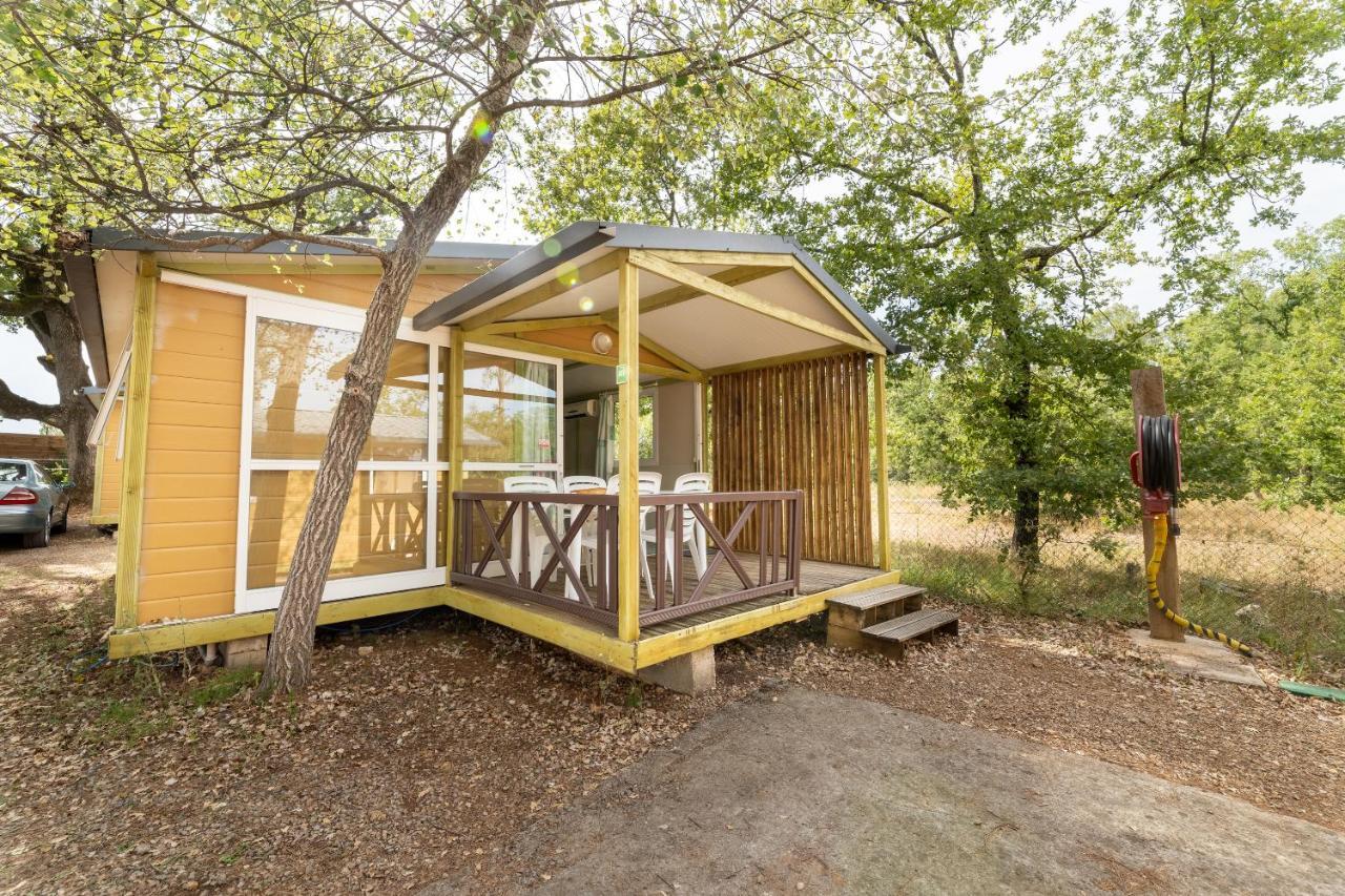 מלון פייאנס Camping Lou Cantaire מראה חיצוני תמונה